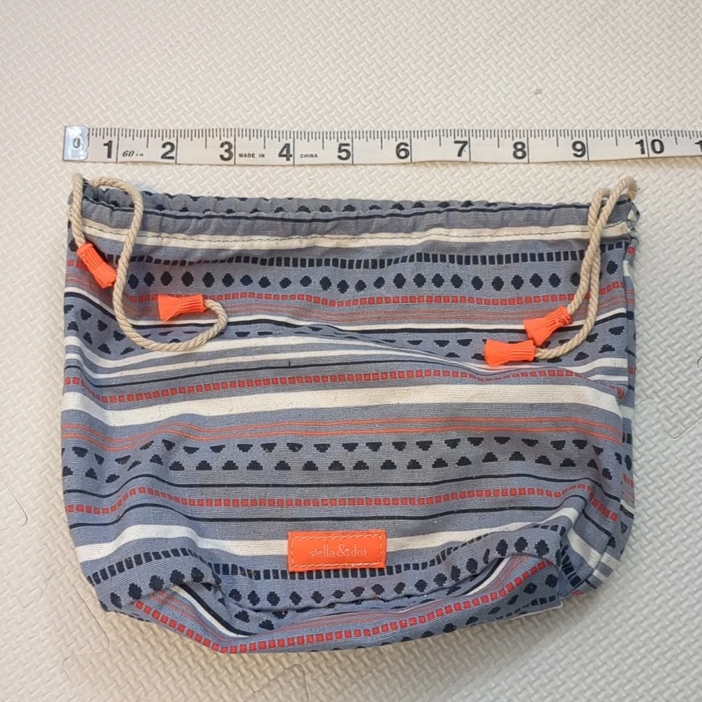 Stella & dot - Navy Blue small handbag with liner - Picture 4 of 7